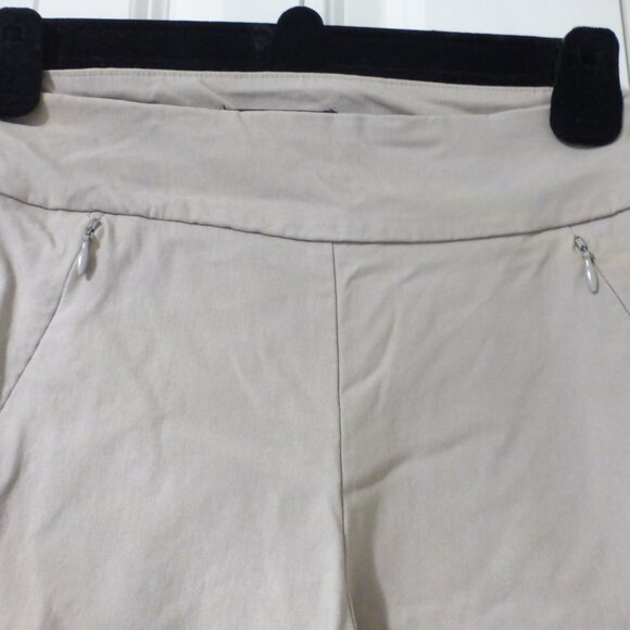 LE CHATEAU cream casual skinny pants - Picture 4 of 12